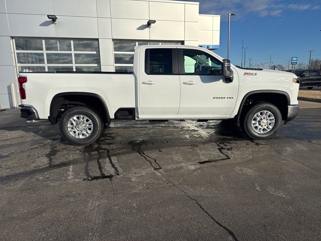 New 2026 Chevrolet Silverado 2500 LT image 10