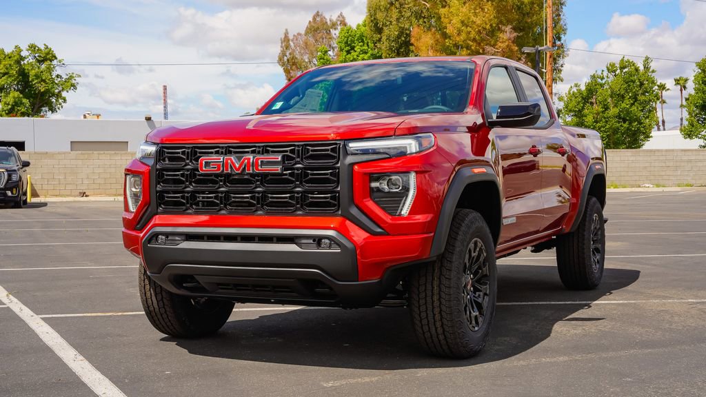 New 2026 GMC Canyon Elevation w/ Convenience Package RWD video 2