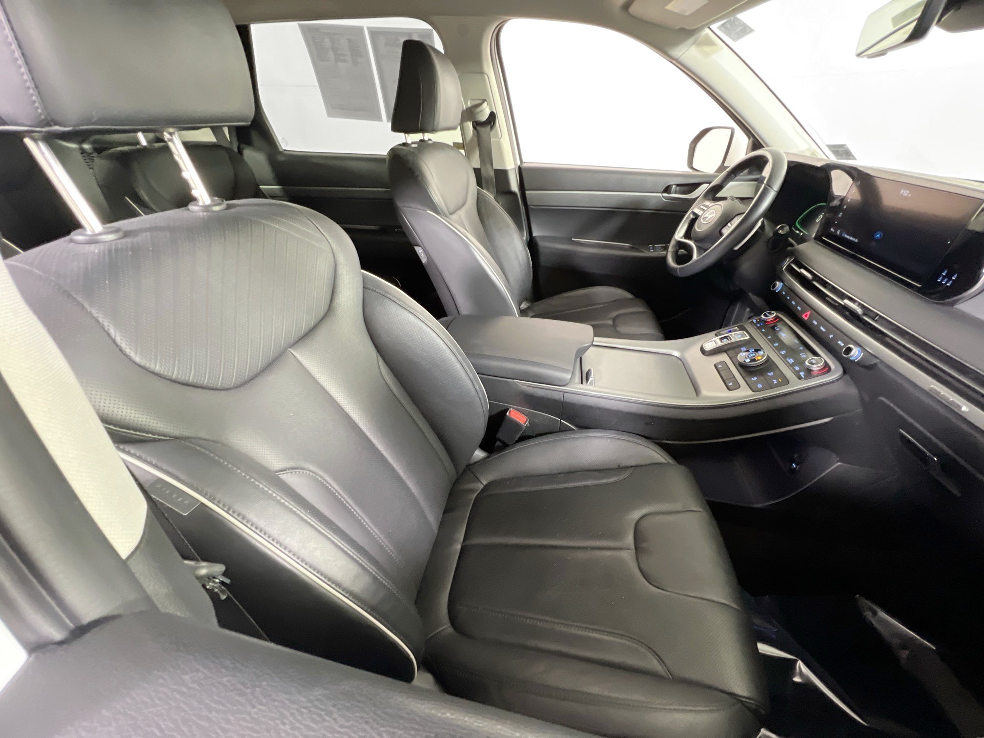 Used 2023 Hyundai Palisade SEL AWD/4WD image 28