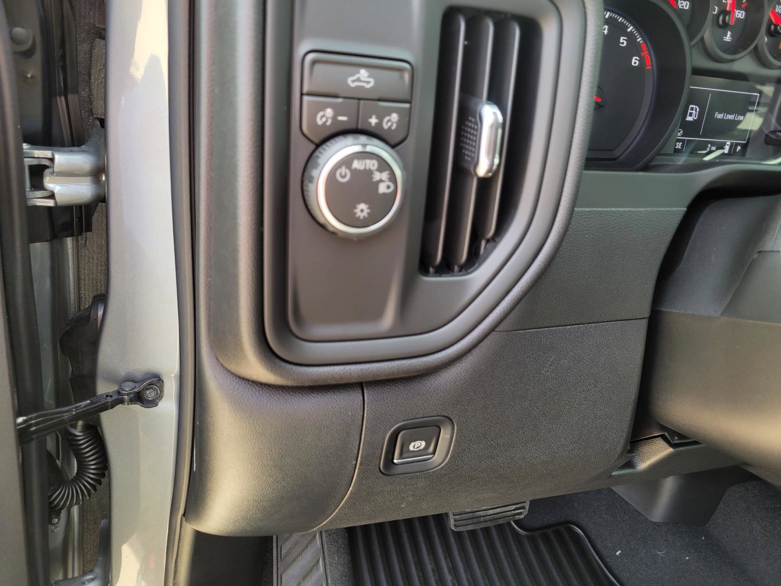 New 2026 Chevrolet Silverado 1500 Custom w/ Turbomax Blackout Package RWD image 15