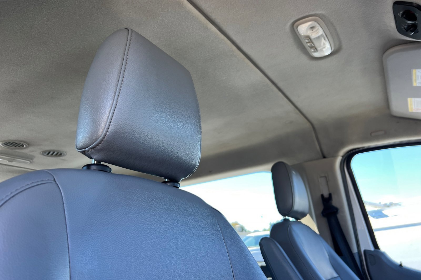 Certified 2018 Ford Transit 150 XL image 19