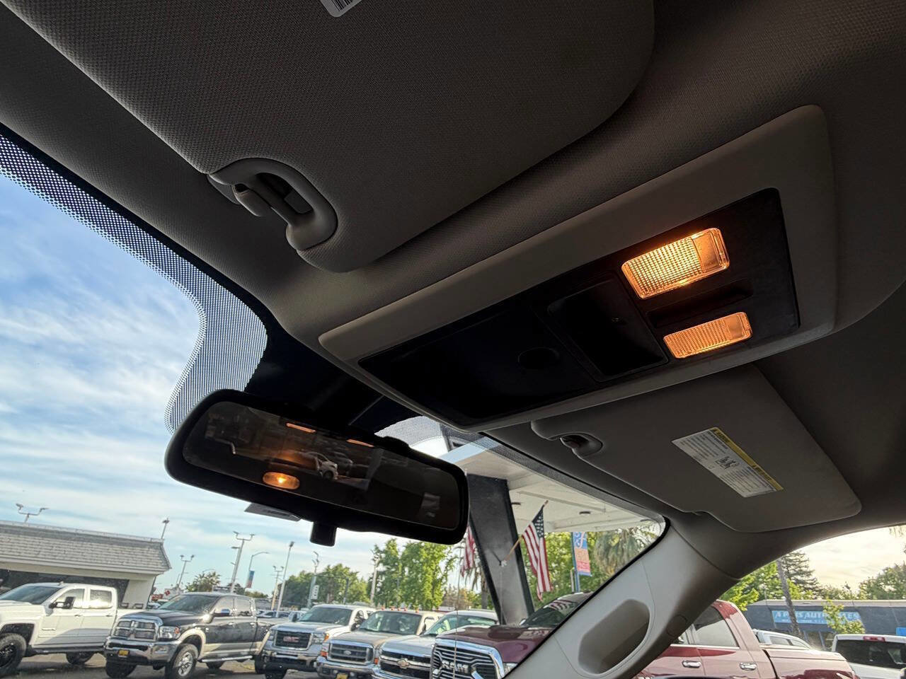 Used 2016 RAM 3500 Tradesman w/ Chrome Appearance Group image 53