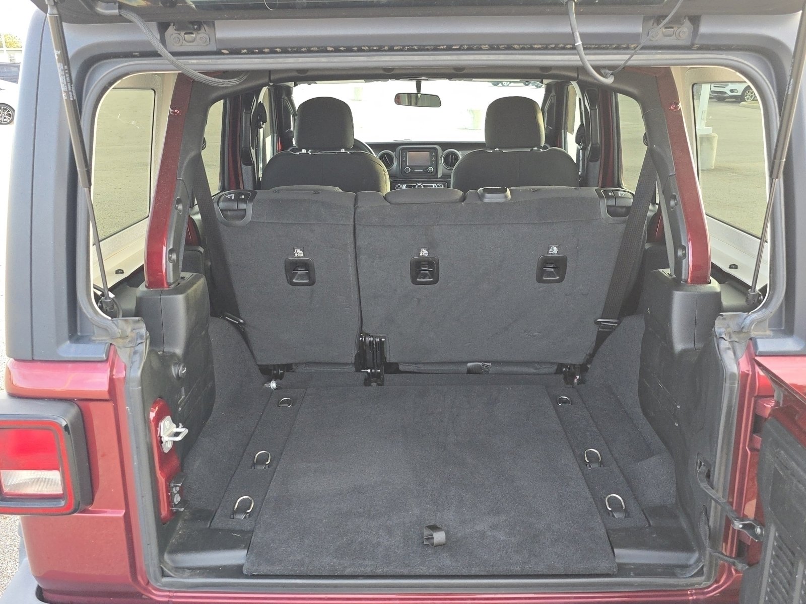 Used 2021 Jeep Wrangler Unlimited Sport image 17