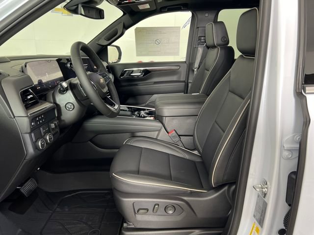 New 2026 Chevrolet Suburban Premier w/ Sun And Tow Package image 9
