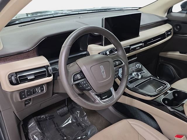 Certified 2022 Lincoln Nautilus Reserve AWD/4WD image 13