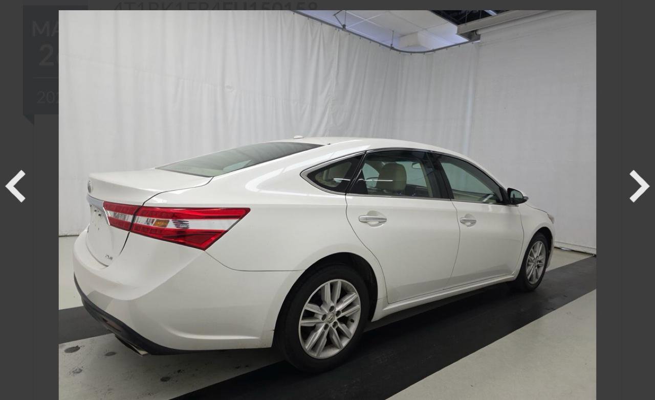 Used 2015 Toyota Avalon XLE FWD image 2