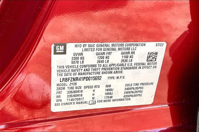 Used 2023 Buick Envision Essence FWD image 31