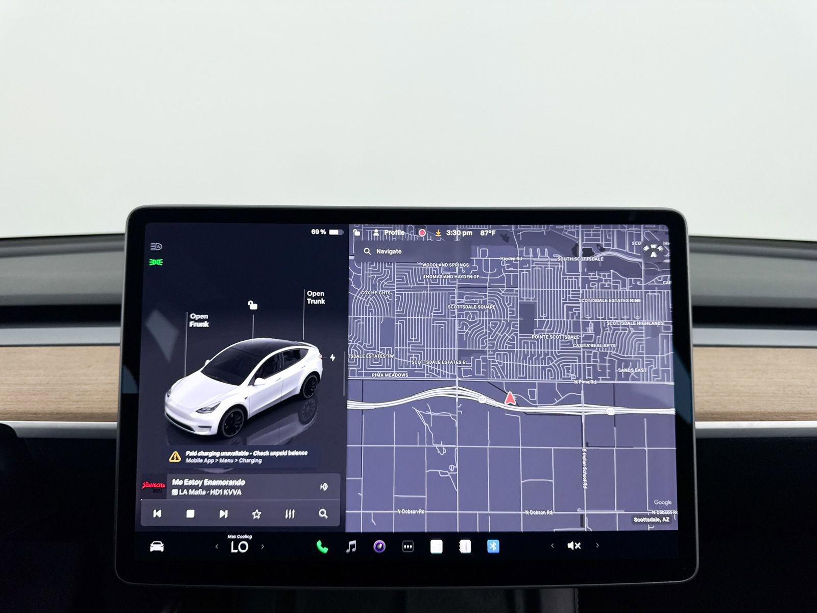 Used 2024 Tesla Model Y Performance image 4