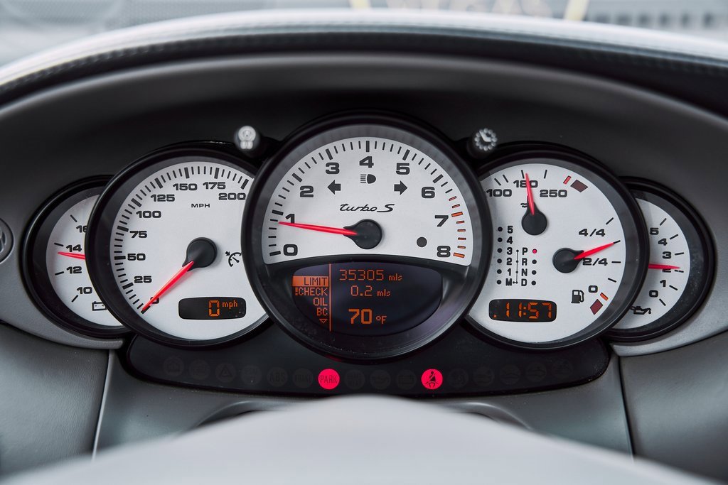 Used 2005 Porsche 911 Turbo image 61