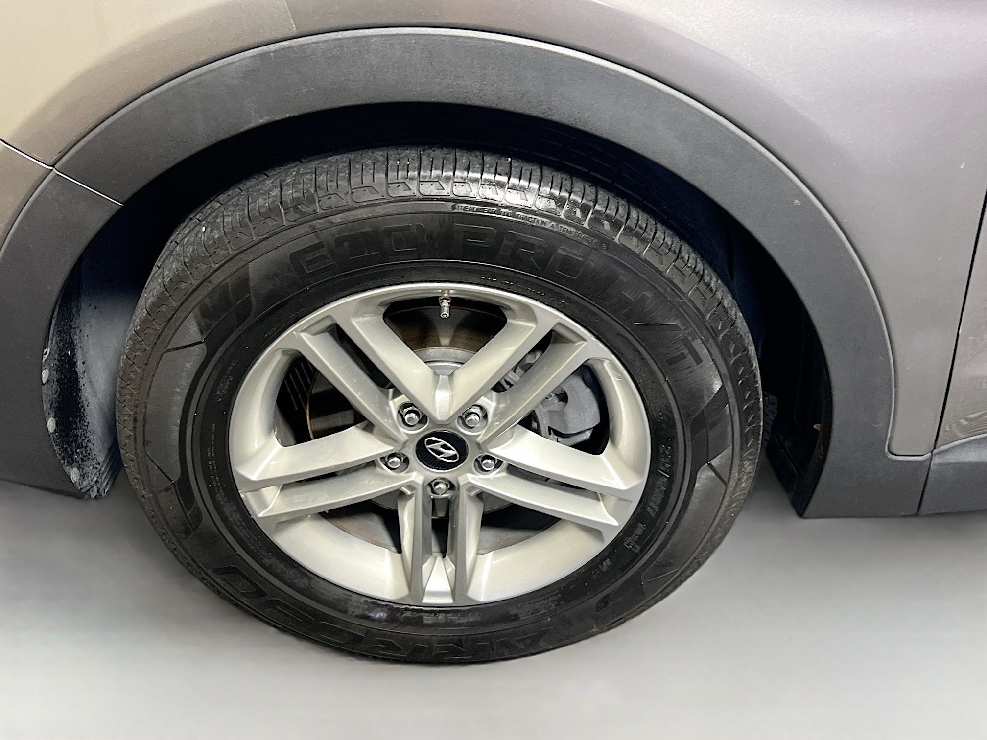 Used 2017 Hyundai Santa Fe Sport FWD image 13