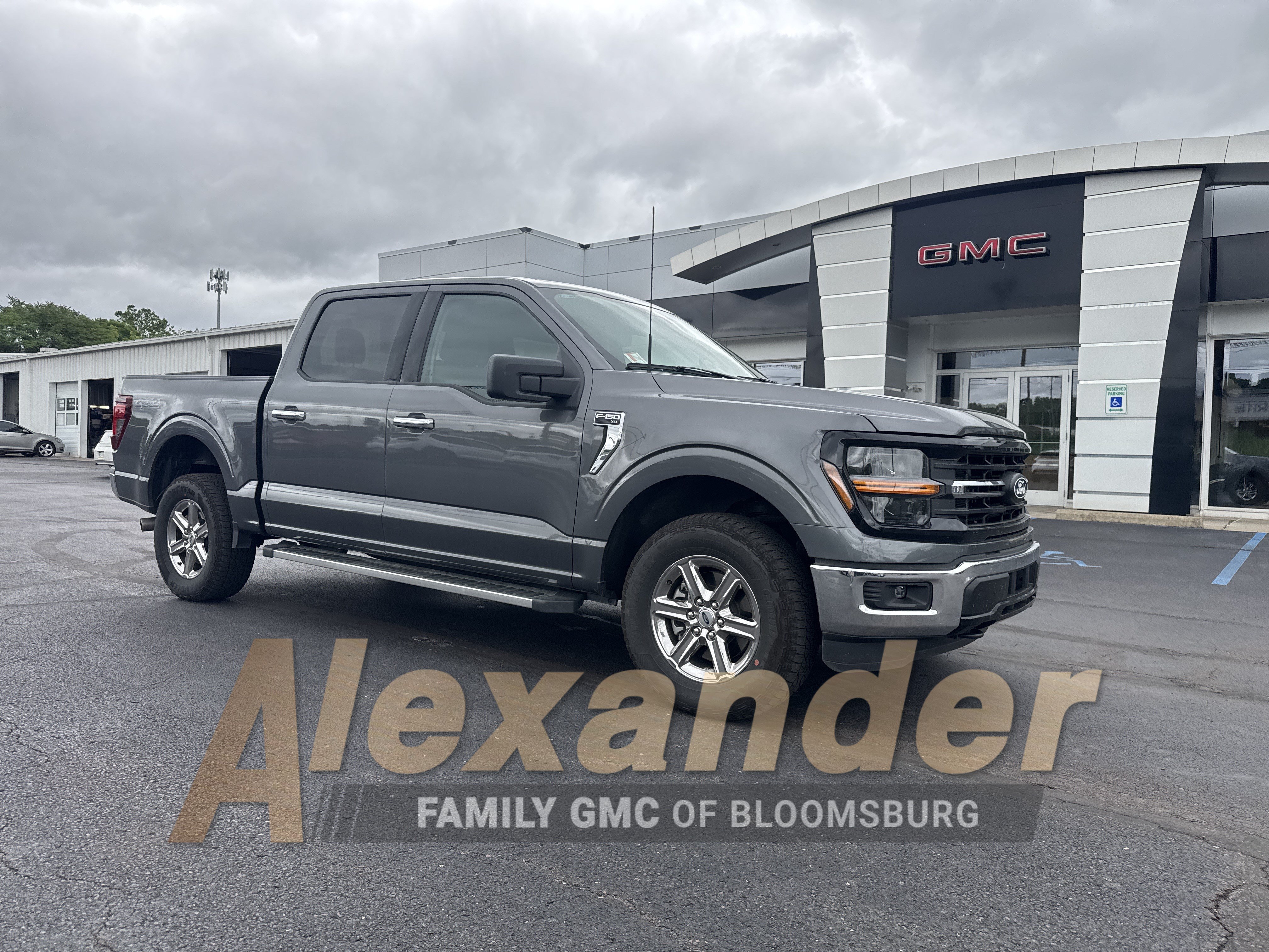 Used 2025 Ford F150 XLT w/ Equipment Group 301A Standard
