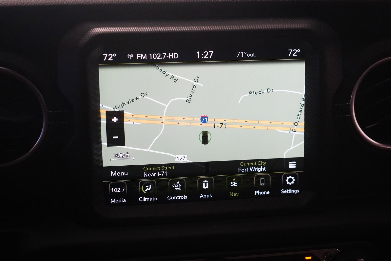 Used 2022 Jeep Wrangler Unlimited Sahara w/ Cold Weather Group image 22