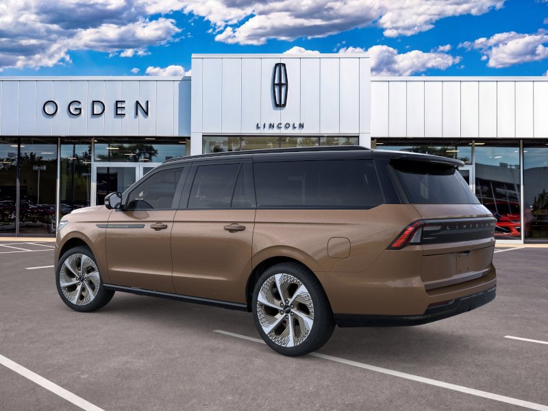 New 2026 Lincoln Navigator L Black Label w/ Black Label Special Edition AWD/4WD image 4