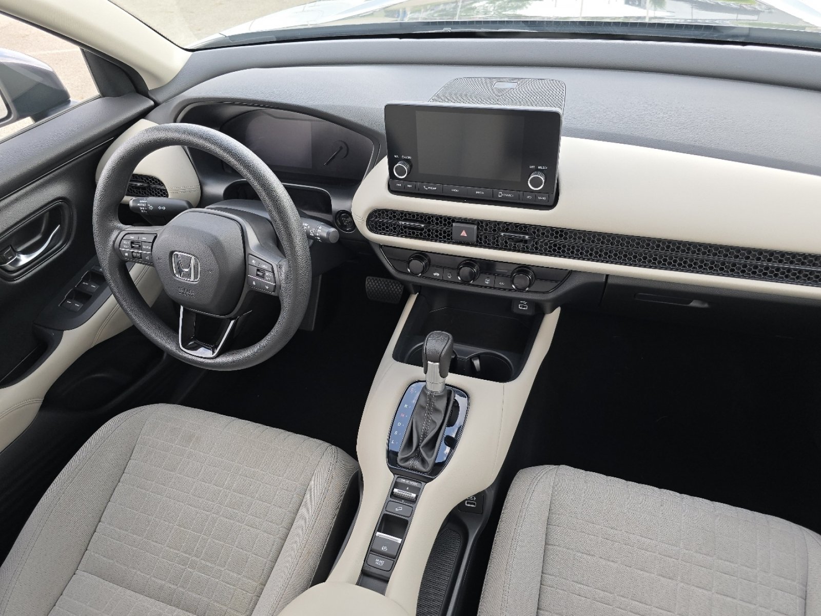 Used 2023 Honda HR-V LX image 20