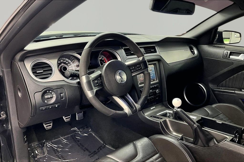 Used 2014 Ford Mustang Shelby GT500 w/ Equipment Group 821A RWD image 14