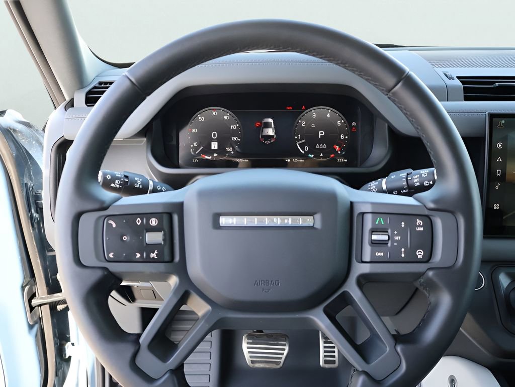 Certified 2025 Land Rover Defender 110 X-Dynamic SE image 30