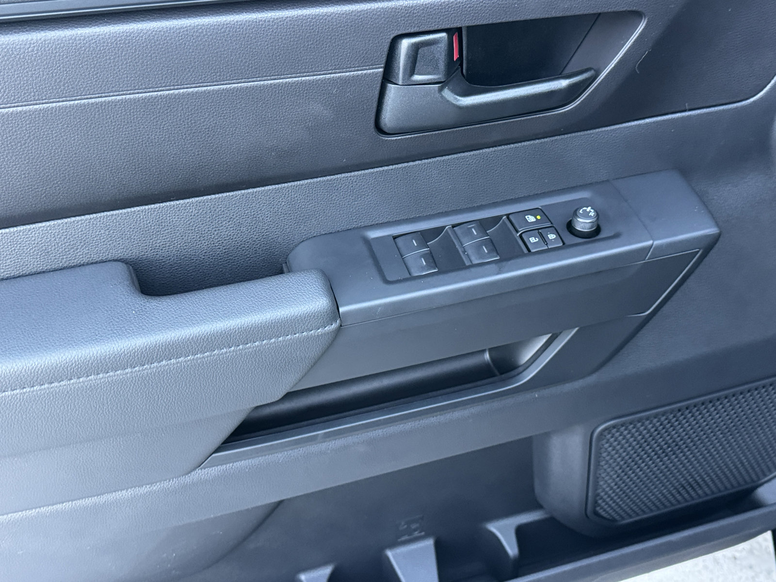 New 2026 Toyota Tundra SR image 17