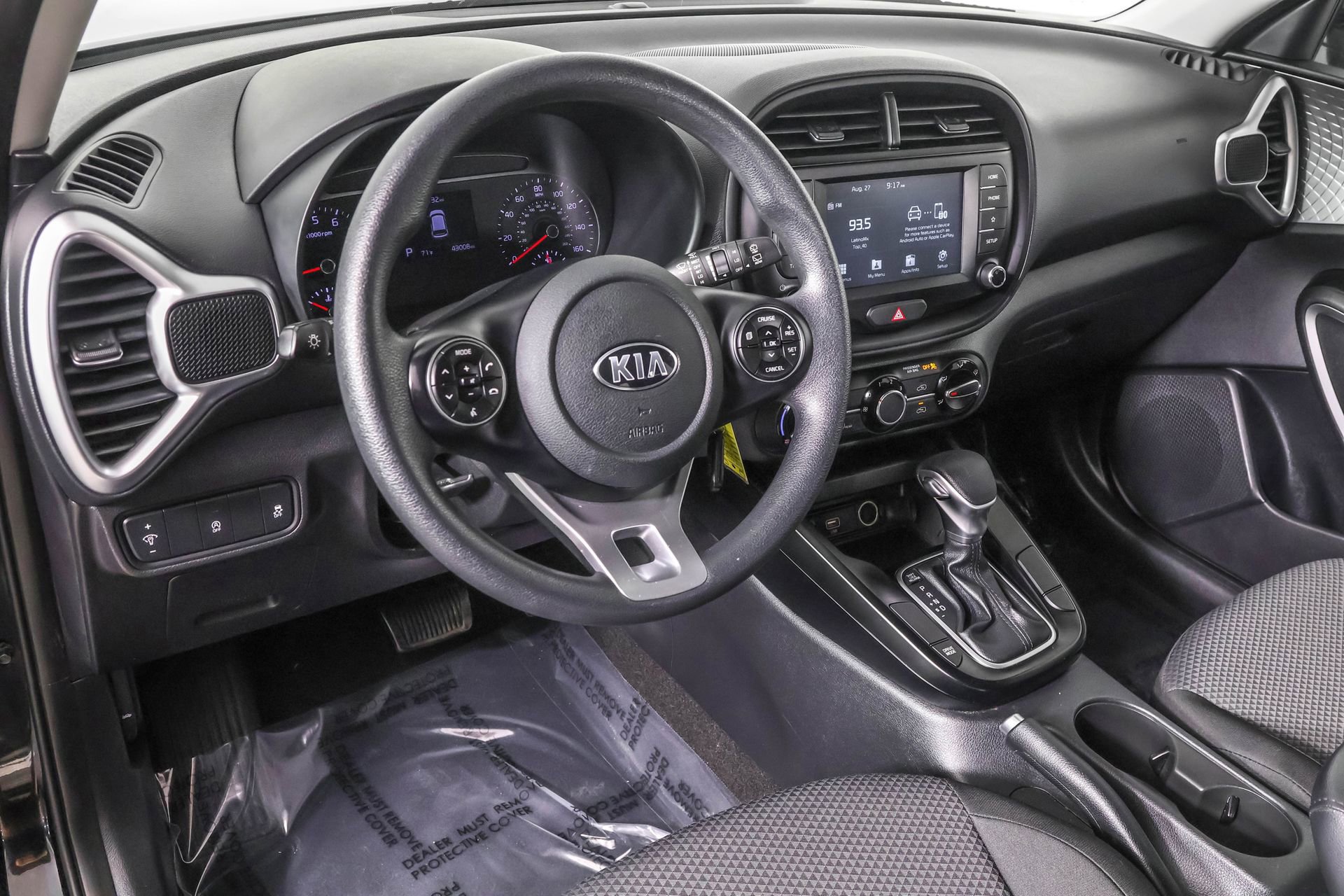 Used 2020 Kia Soul LX image 5