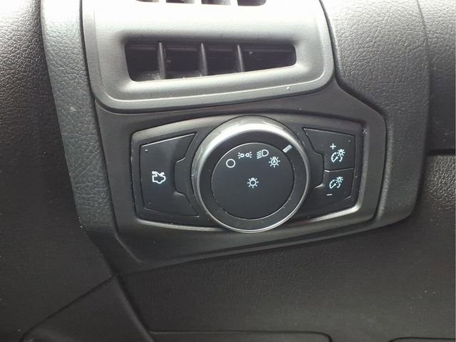 Used 2016 Ford Focus SE image 15