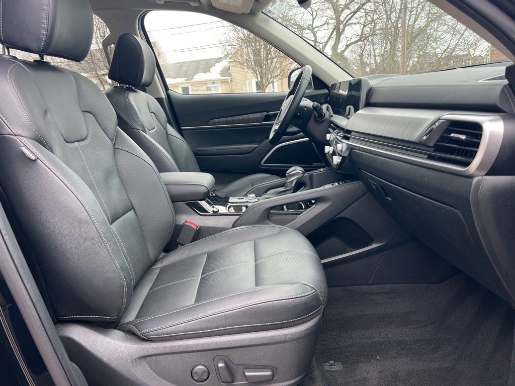 Certified 2023 Kia Telluride EX image 25