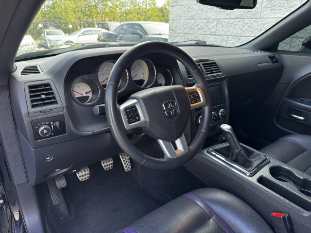 Used 2013 Dodge Challenger R/T RWD image 6