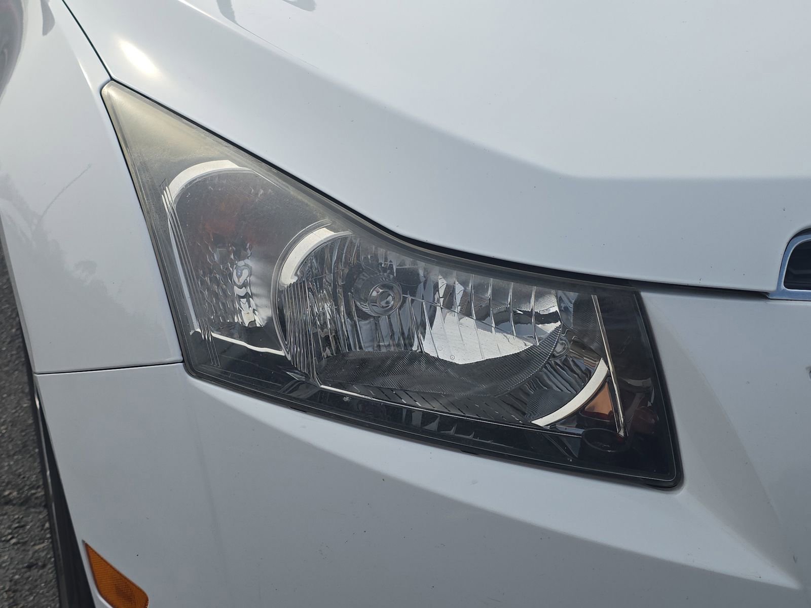 Used 2014 Chevrolet Cruze LS image 7