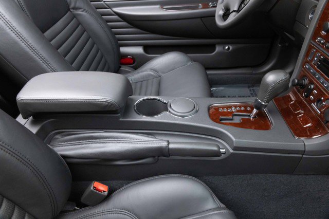 Used 2002 Ford Thunderbird Deluxe image 34