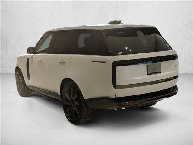 New 2026 Land Rover Range Rover SV image 9