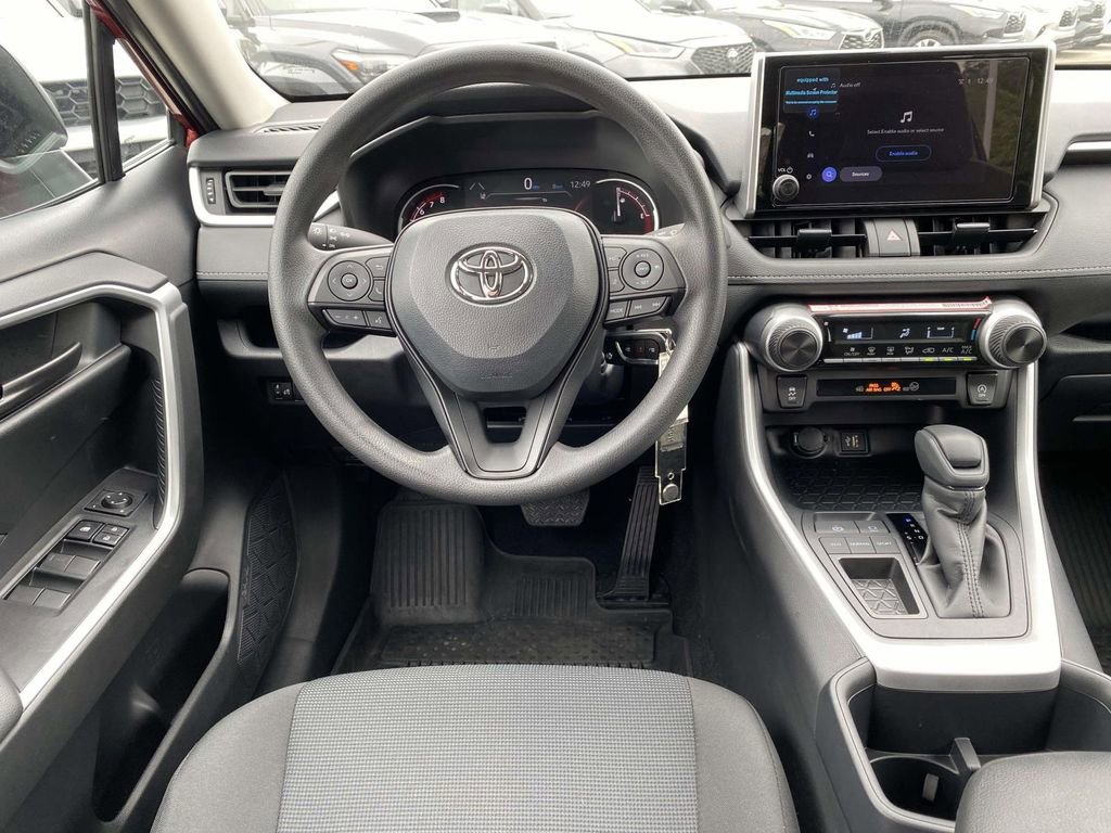 Used 2025 Toyota RAV4 LE FWD image 10