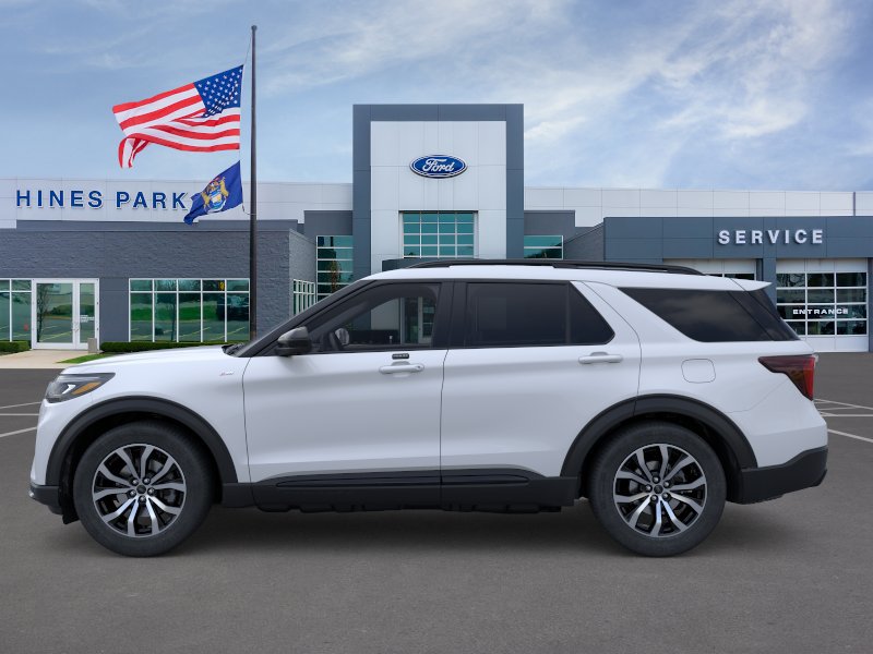 New 2026 Ford Explorer ST-Line AWD/4WD image 3