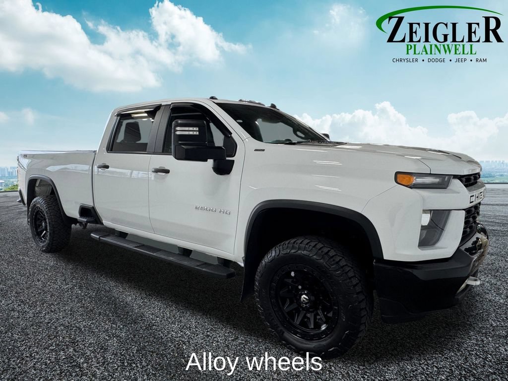 Used 2022 Chevrolet Silverado 2500 Custom w/ Custom Value Package AWD/4WD image 7