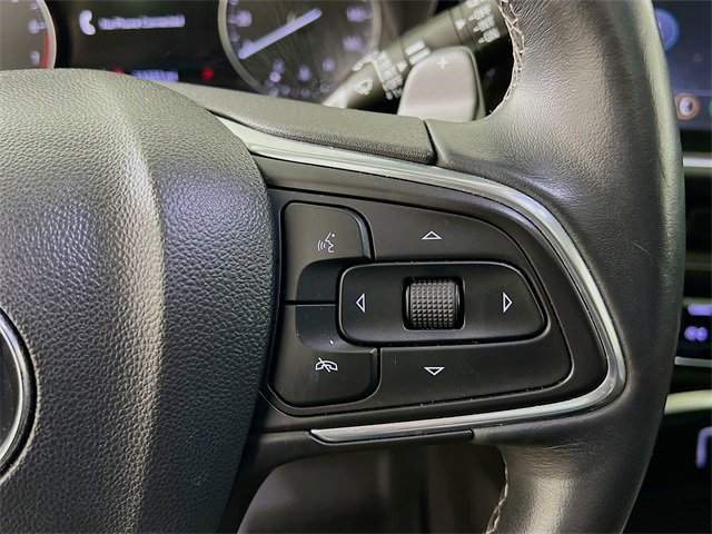 Used 2021 Buick Envision Essence w/ Technology Package I image 35