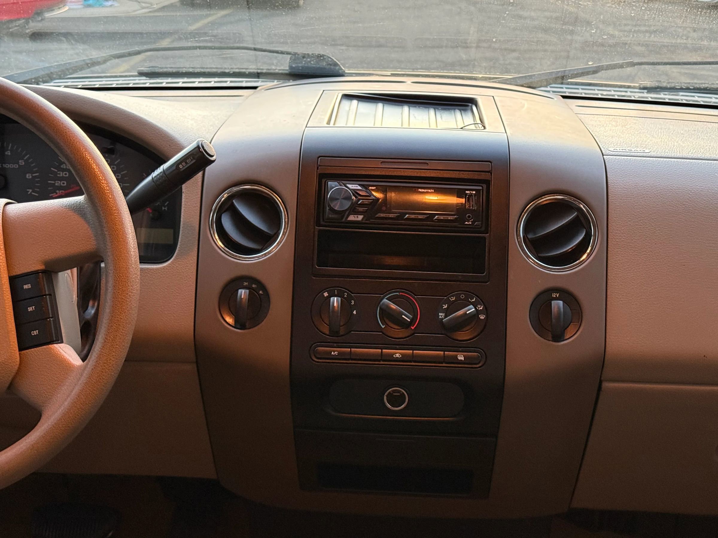 Used 2004 Ford F150 FX4 image 26