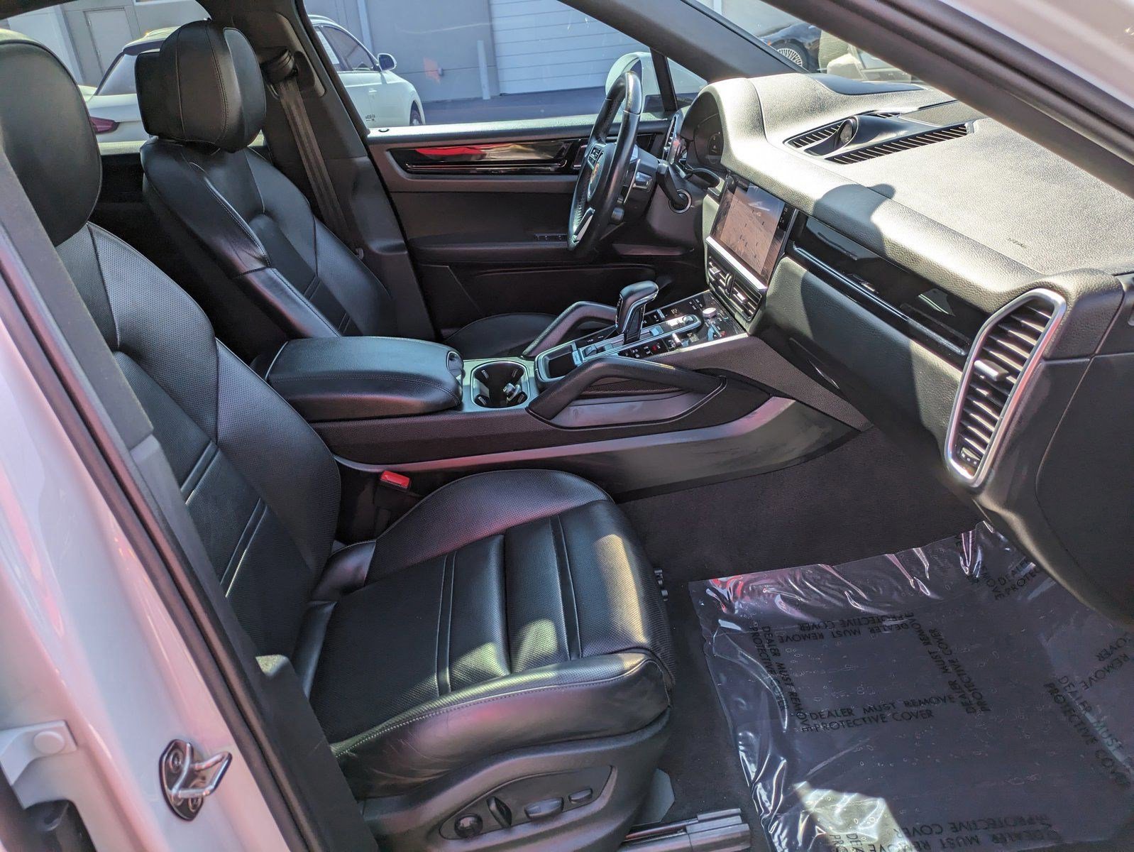 Certified 2023 Porsche Cayenne Coupe image 22