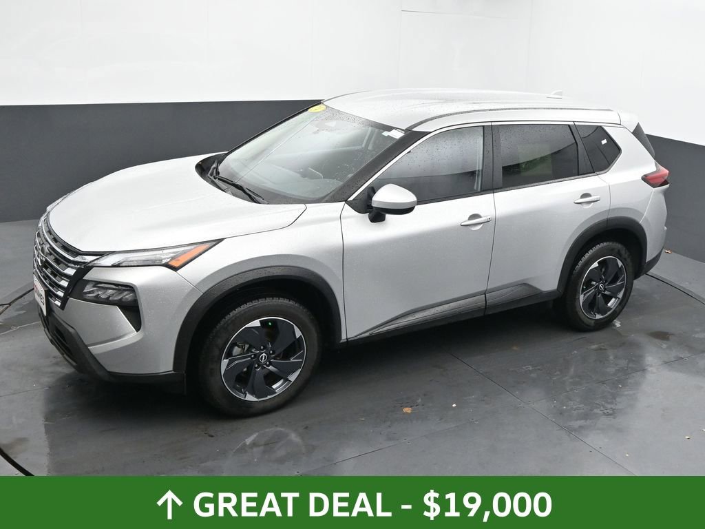 Used 2024 Nissan Rogue SV image 39