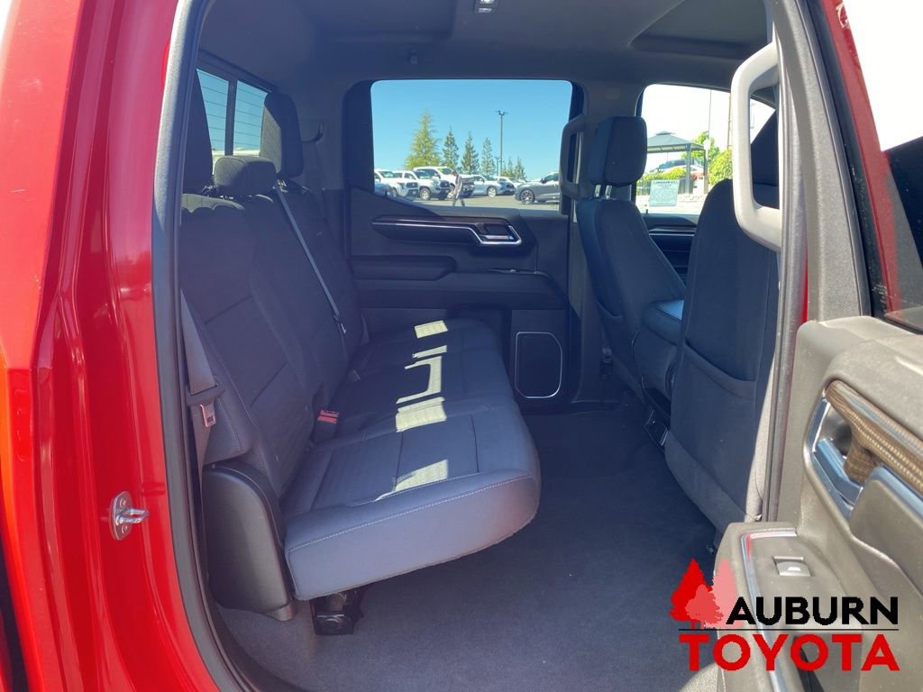 Used 2023 Chevrolet Silverado 1500 LT w/ Convenience Package II AWD/4WD image 19