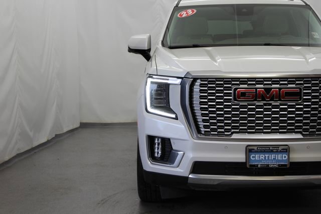 Used 2023 GMC Yukon XL Denali w/ Max Trailering Package AWD/4WD image 3