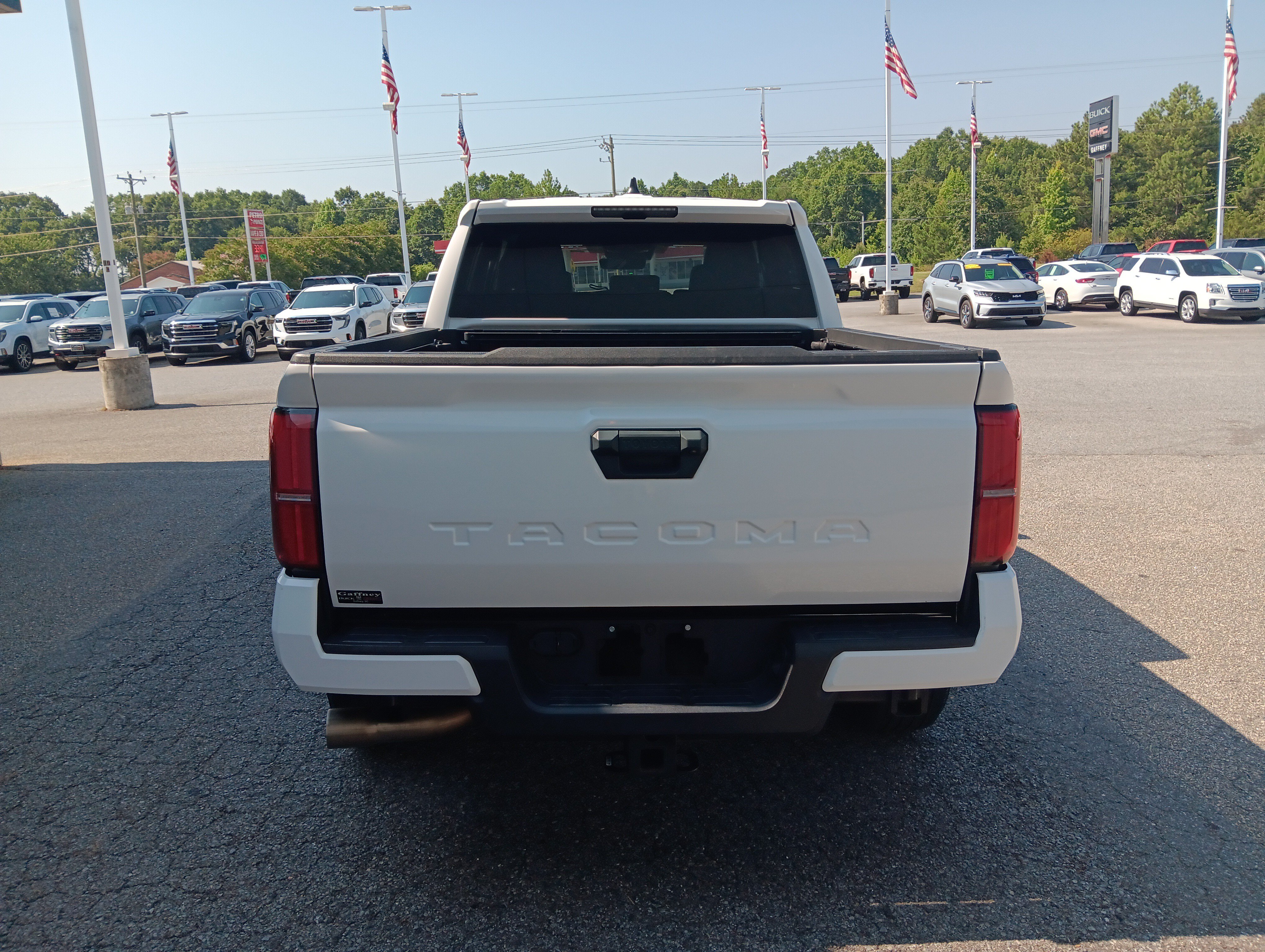 Used 2024 Toyota Tacoma TRD Sport RWD image 5