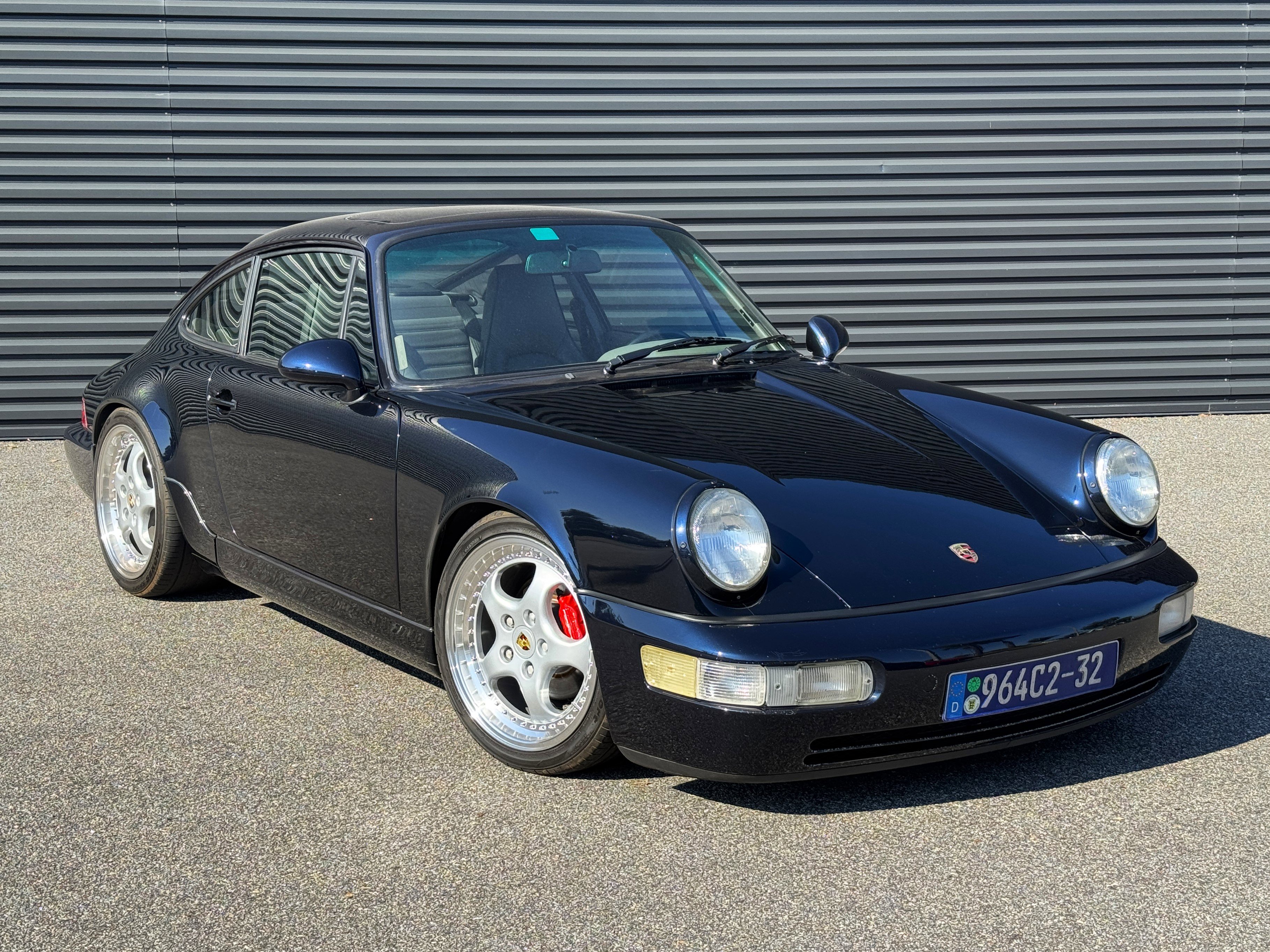 Used 1992 Porsche 911 Carrera image 10