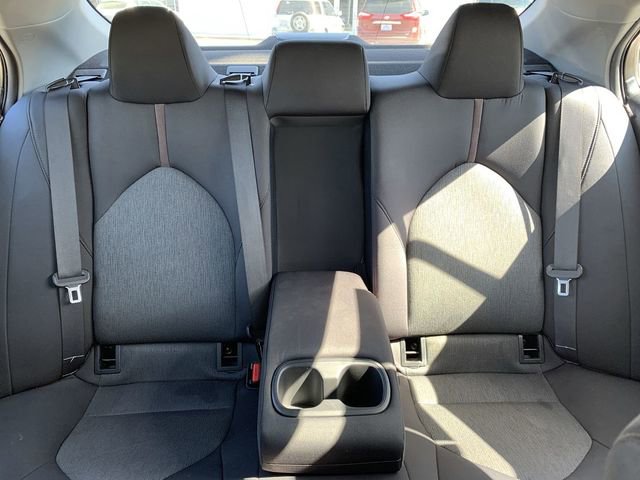 Certified 2018 Toyota Camry LE FWD image 29
