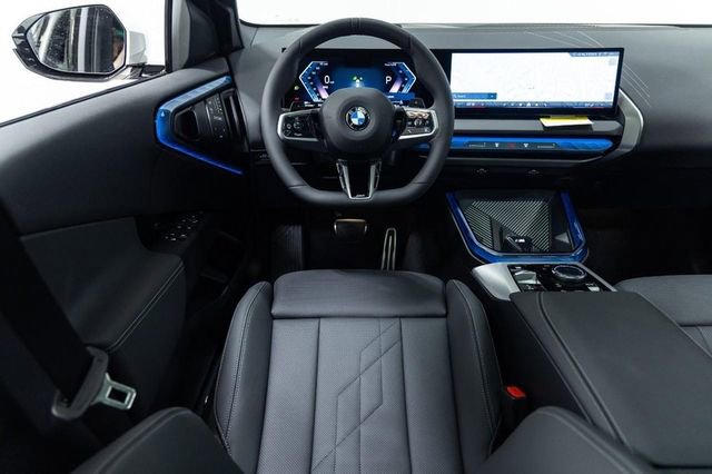 Certified 2025 BMW X3 xDrive30i image 3