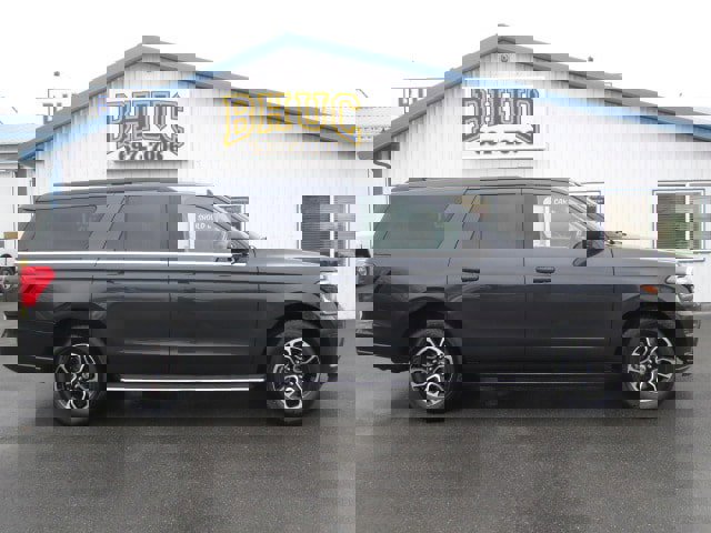 Used 2023 Ford Expedition Max XLT