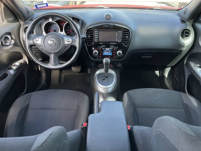 Used 2015 Nissan Juke SV w/ Technology Package FWD image 10