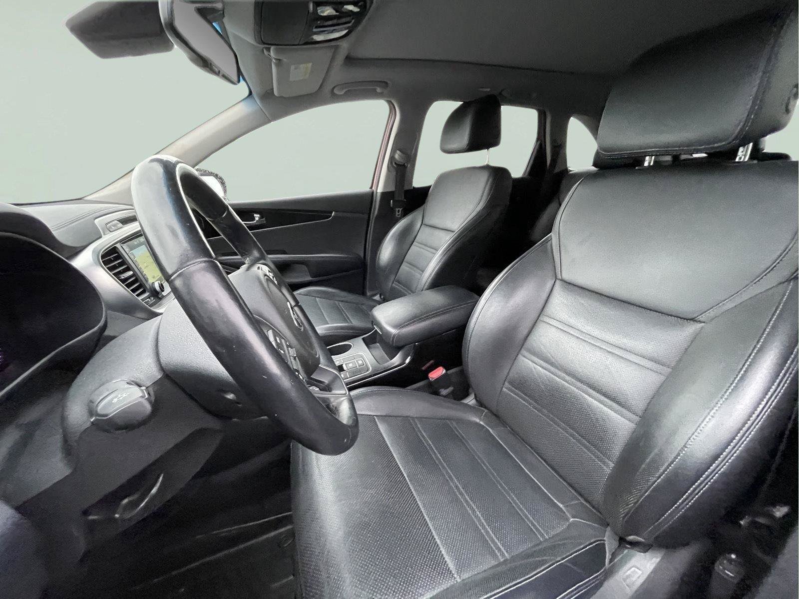 Used 2017 Kia Sorento SX FWD image 14