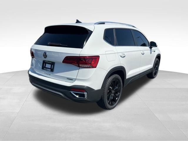 Used 2023 Volkswagen Taos SE image 7