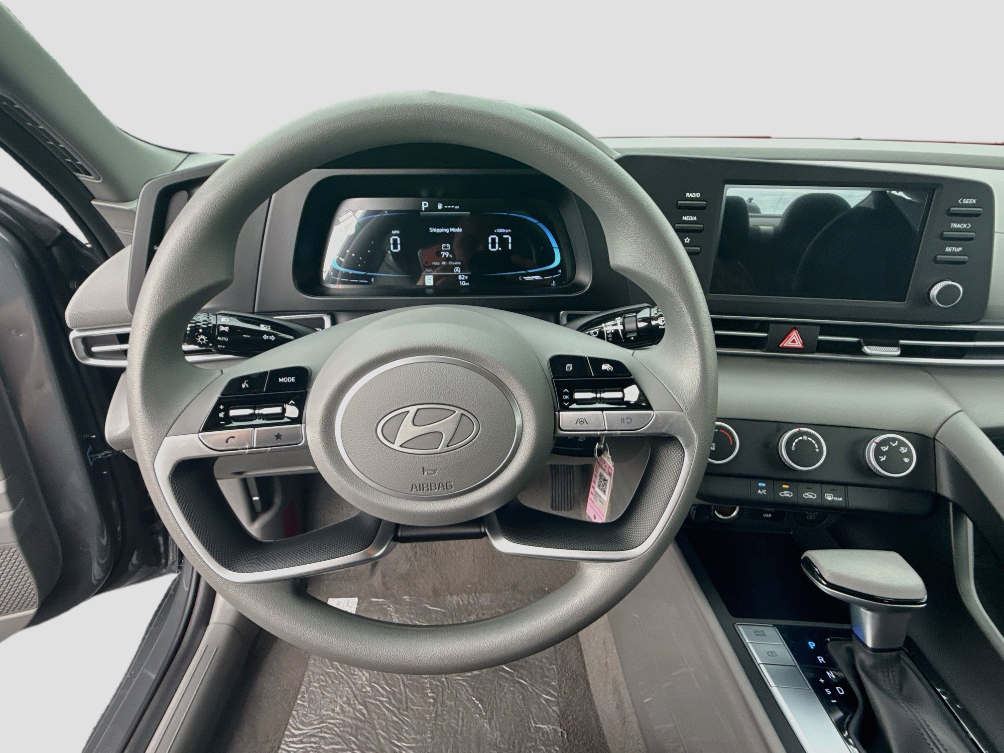 New 2026 Hyundai Elantra SE FWD image 8
