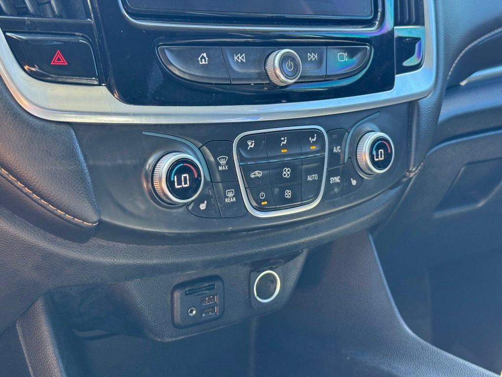 Used 2020 Chevrolet Traverse RS w/ LPO, Floor Liner Package FWD image 15