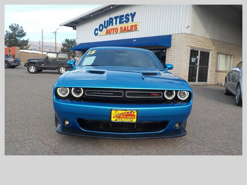 Used 2015 Dodge Challenger R/T Scat Pack w/ Leather Interior Group RWD image 15