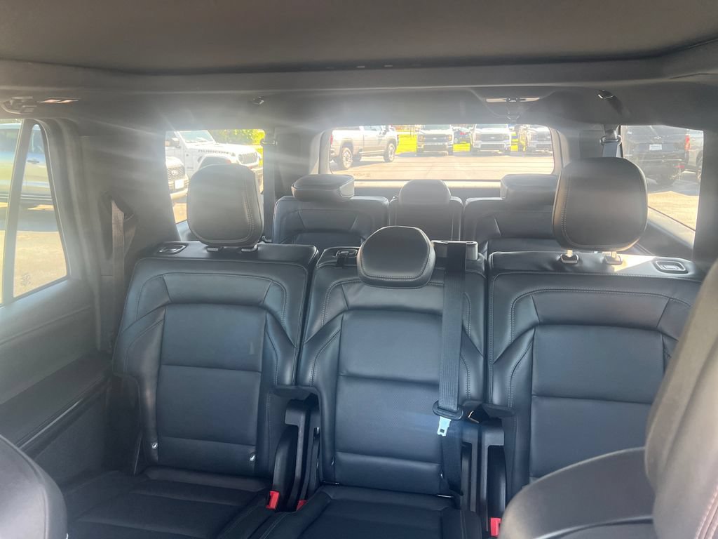 Used 2025 Lincoln Navigator L Reserve w/ Jet Appearance Package AWD/4WD image 22