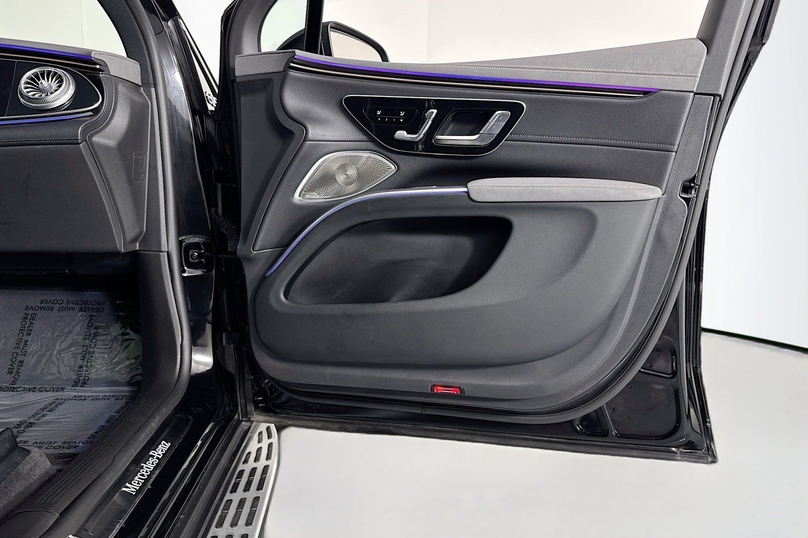 Certified 2025 Mercedes-Benz EQS 450+ 4MATIC SUV image 24